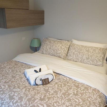 Michelangelo Apartments Cormano Pokój zdjęcie